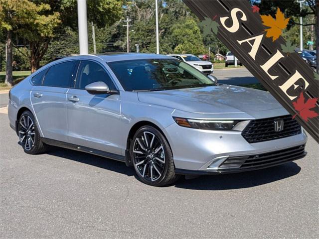 new 2025 Honda Accord Hybrid car, priced at $40,450