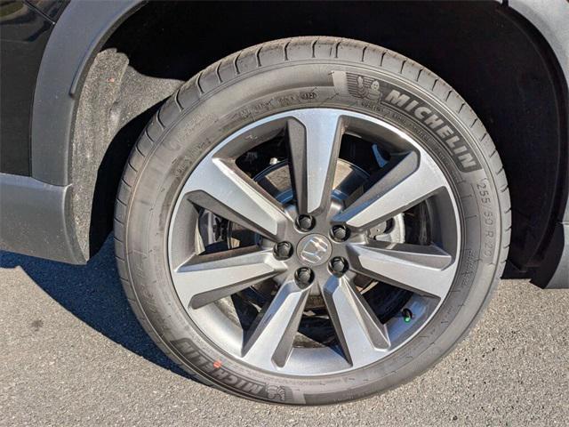 new 2025 Honda Pilot car, priced at $48,950