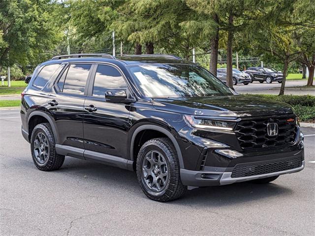 new 2025 Honda Pilot car, priced at $50,495