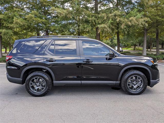 new 2025 Honda Pilot car, priced at $50,495