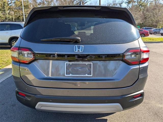 new 2025 Honda Pilot car, priced at $44,950