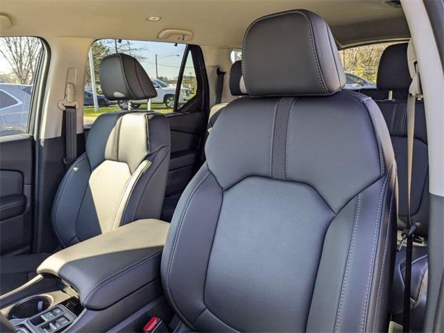new 2025 Honda Pilot car, priced at $44,950