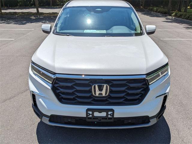 new 2025 Honda Pilot car, priced at $48,180