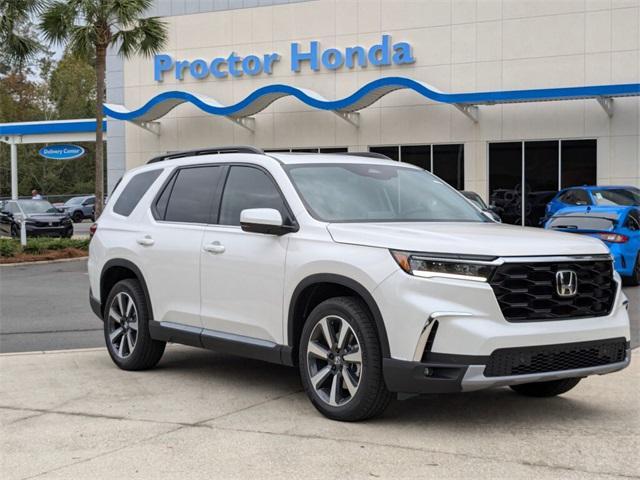 new 2025 Honda Pilot car, priced at $49,350