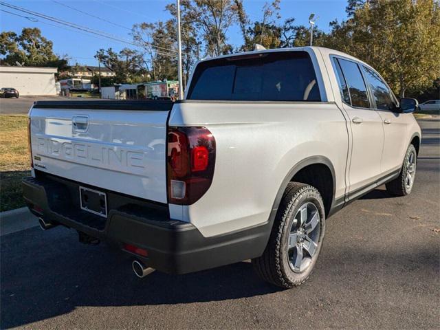 new 2025 Honda Ridgeline car, priced at $45,330