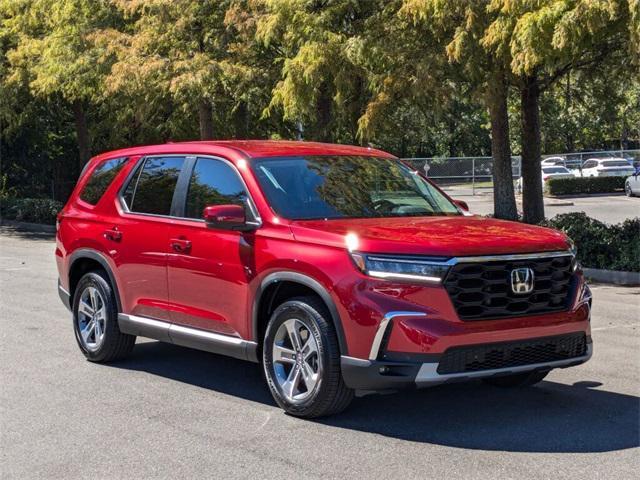 new 2025 Honda Pilot car, priced at $46,080