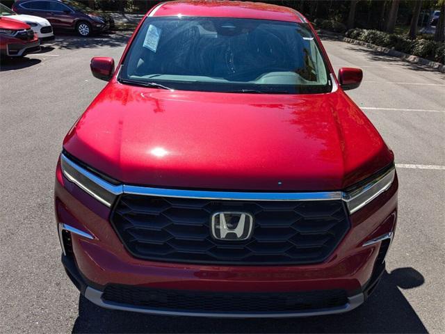 new 2025 Honda Pilot car, priced at $46,080