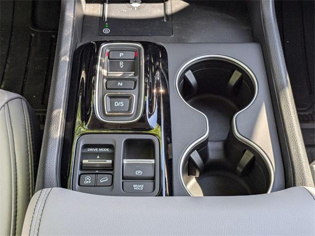 new 2025 Honda Pilot car, priced at $51,050