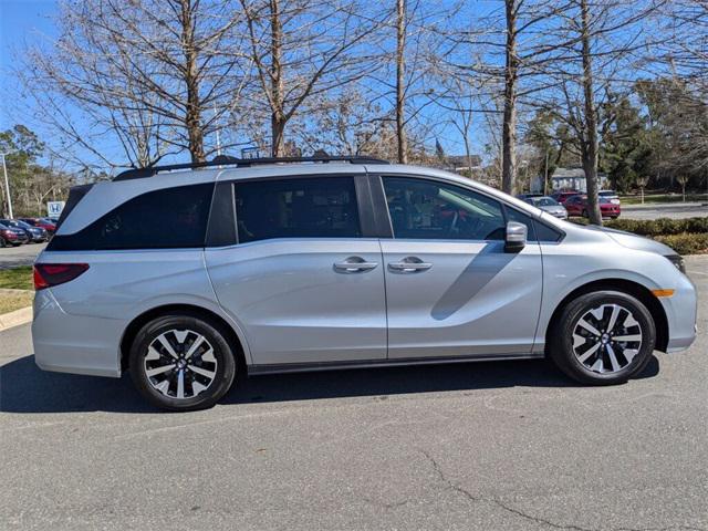 used 2025 Honda Odyssey car, priced at $44,275