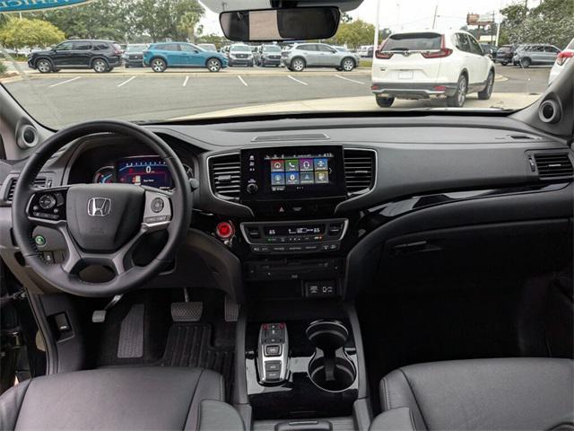 used 2022 Honda Pilot car, priced at $32,490