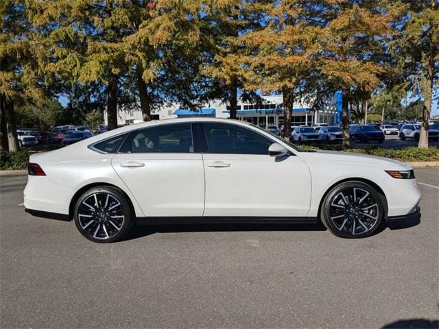 new 2025 Honda Accord Hybrid car, priced at $40,850