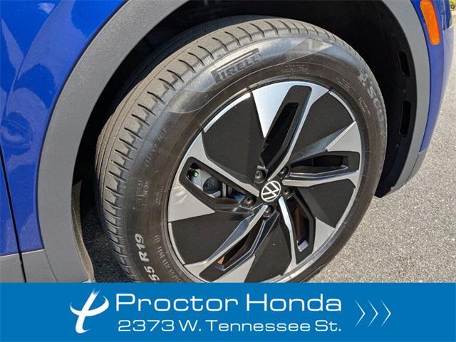 used 2021 Volkswagen ID.4 car, priced at $25,990