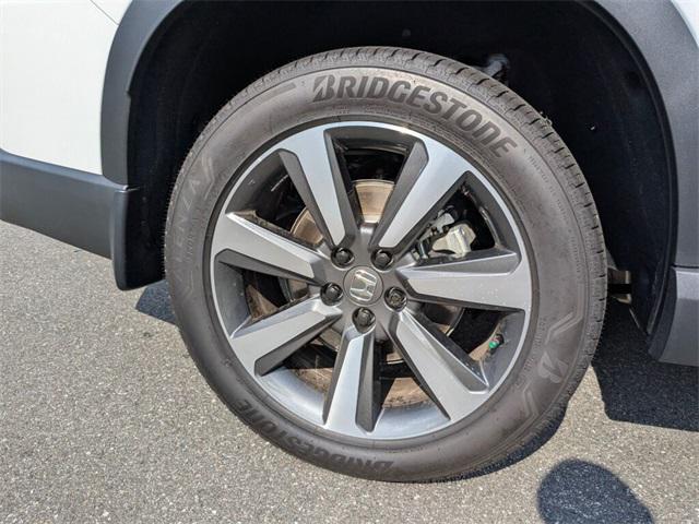 new 2025 Honda Pilot car, priced at $51,505