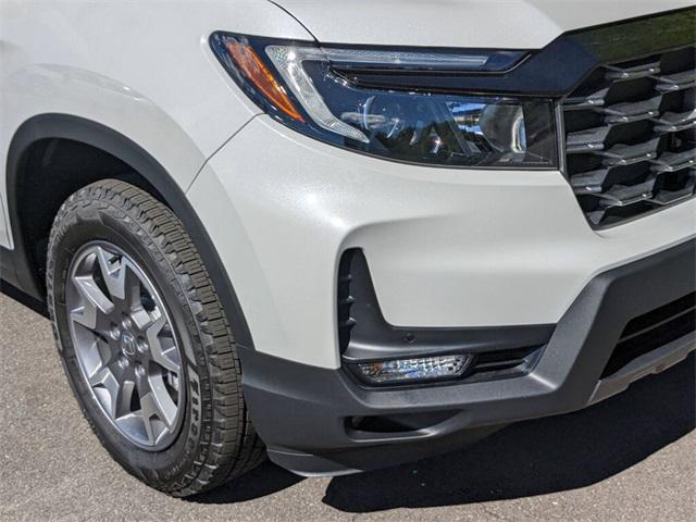 new 2025 Honda Passport car, priced at $47,495