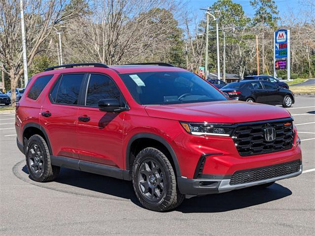 new 2025 Honda Pilot car, priced at $51,305