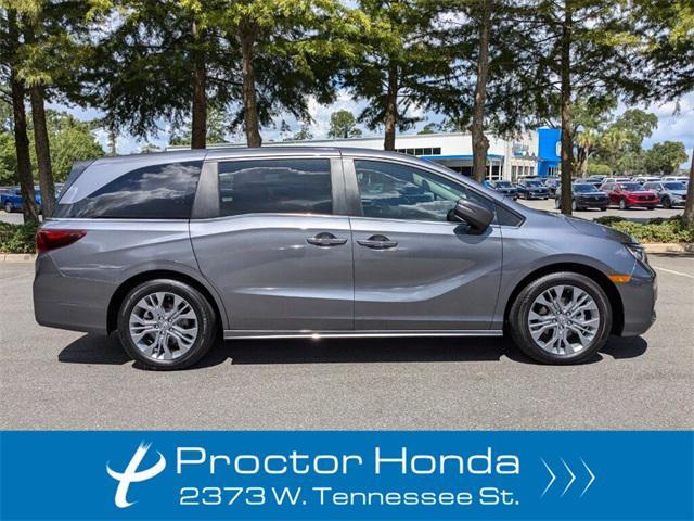 used 2025 Honda Odyssey car, priced at $45,490