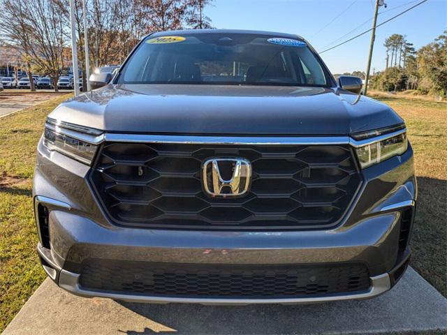 used 2025 Honda Pilot car, priced at $42,990