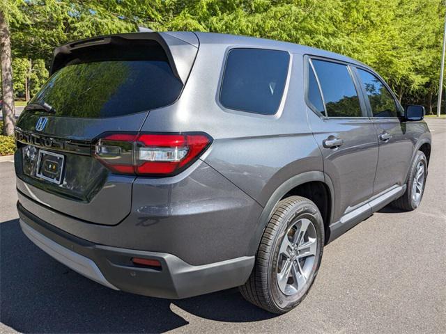 new 2025 Honda Pilot car, priced at $44,895