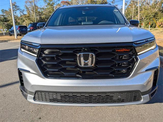 new 2025 Honda Pilot car, priced at $50,795