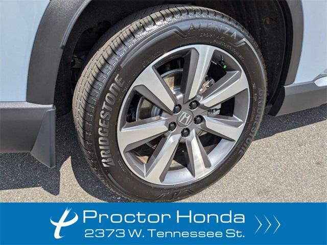 used 2025 Honda Pilot car, priced at $51,990