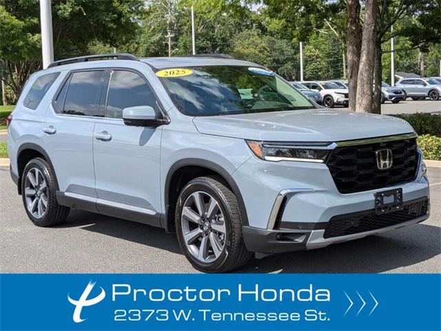 used 2025 Honda Pilot car, priced at $51,990
