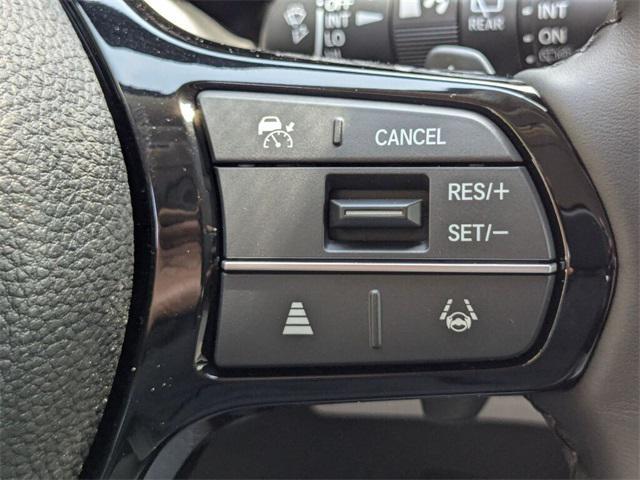 new 2025 Honda Pilot car, priced at $45,680