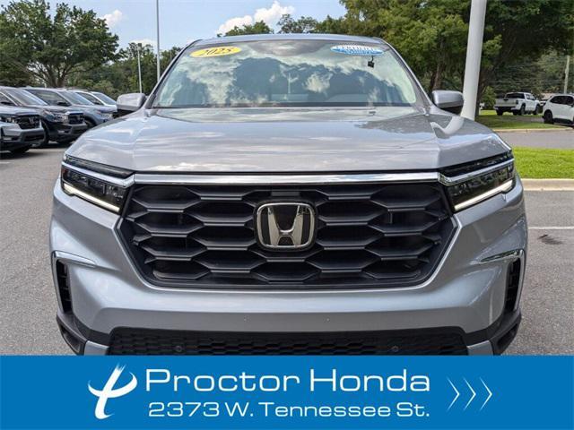 used 2025 Honda Pilot car, priced at $45,680