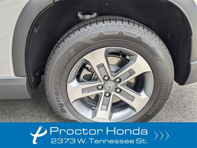 used 2025 Honda Pilot car, priced at $45,680
