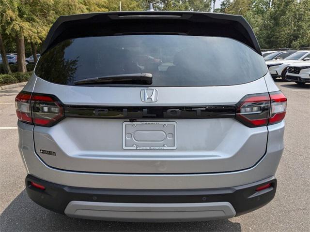 new 2025 Honda Pilot car, priced at $45,680