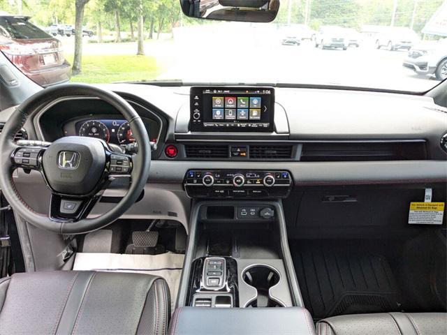new 2025 Honda Pilot car, priced at $56,030