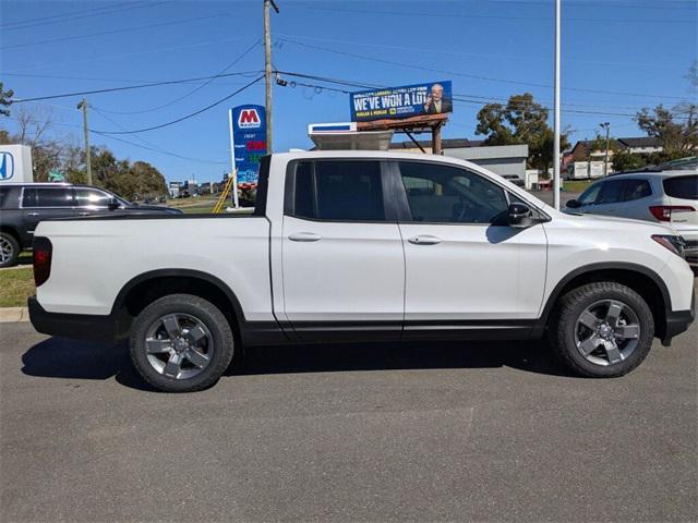 new 2025 Honda Ridgeline car, priced at $47,285