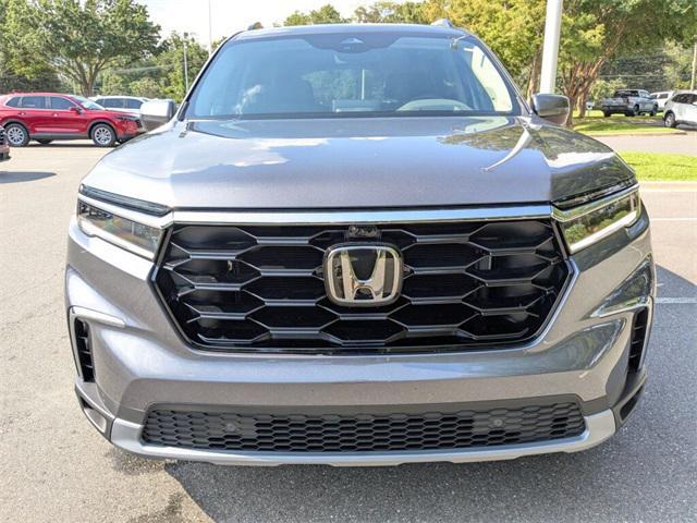 new 2025 Honda Pilot car, priced at $54,530