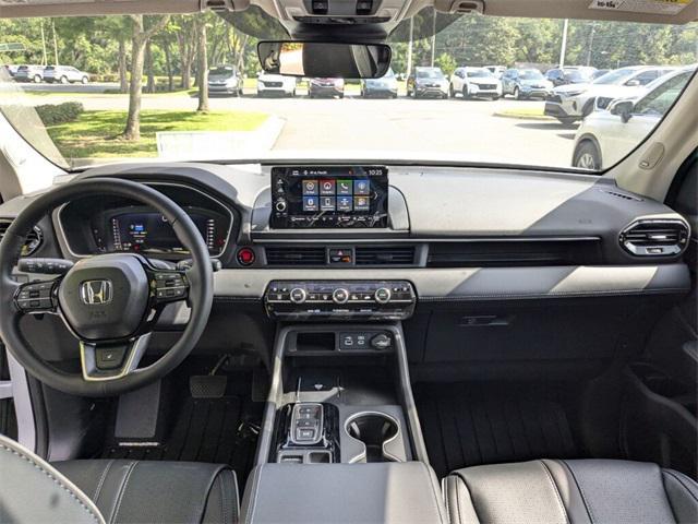 new 2025 Honda Pilot car, priced at $56,705