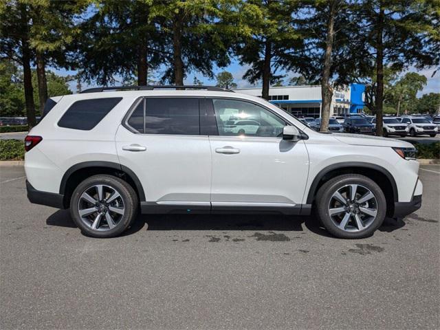 new 2025 Honda Pilot car, priced at $56,705