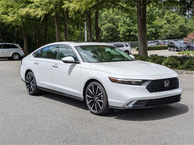 new 2025 Honda Accord Hybrid car, priced at $40,905