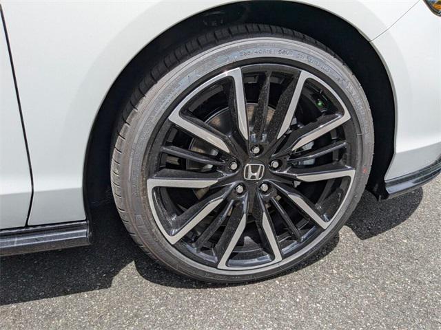 new 2025 Honda Accord Hybrid car, priced at $40,905