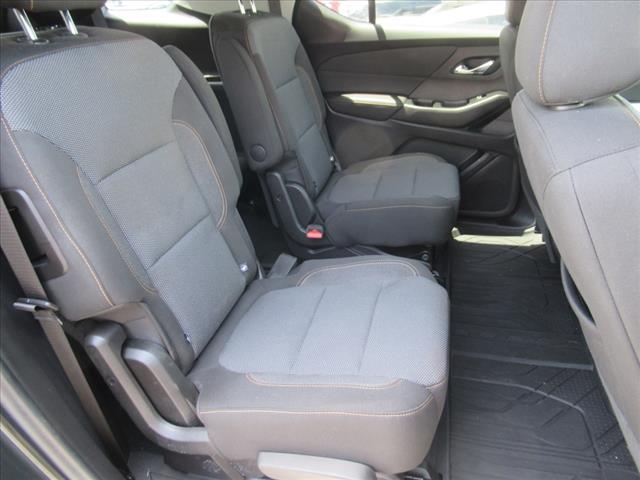 used 2021 Chevrolet Traverse car, priced at $27,548