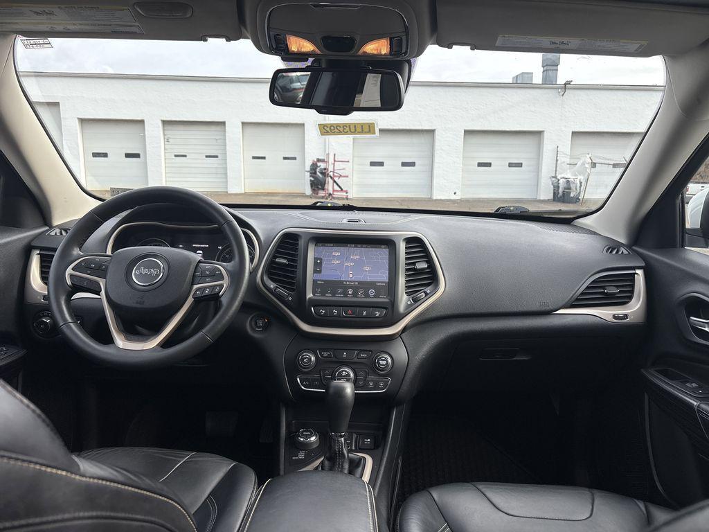 used 2015 Jeep Cherokee car, priced at $8,890