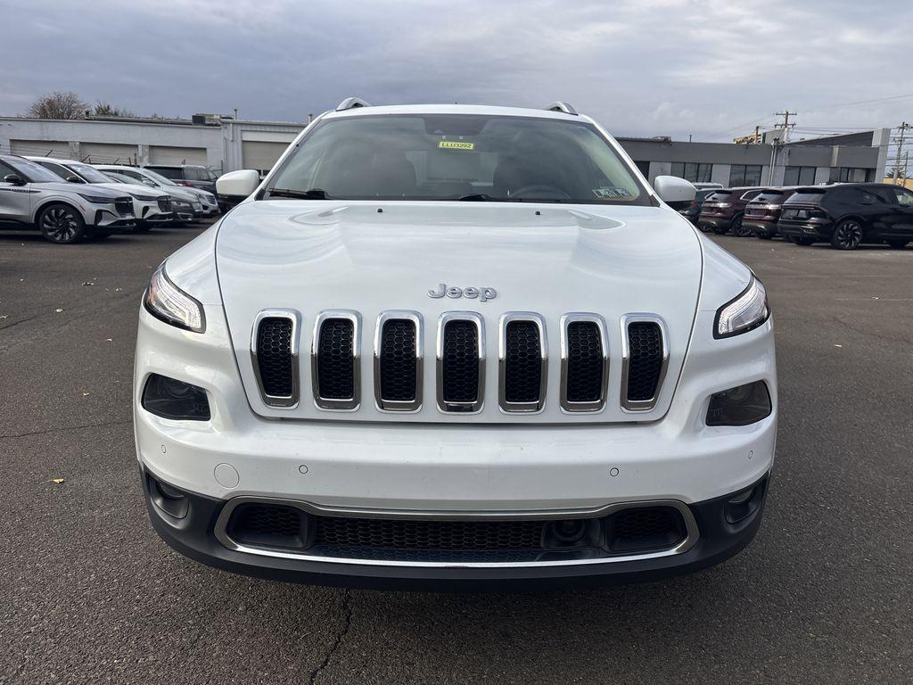 used 2015 Jeep Cherokee car, priced at $8,890