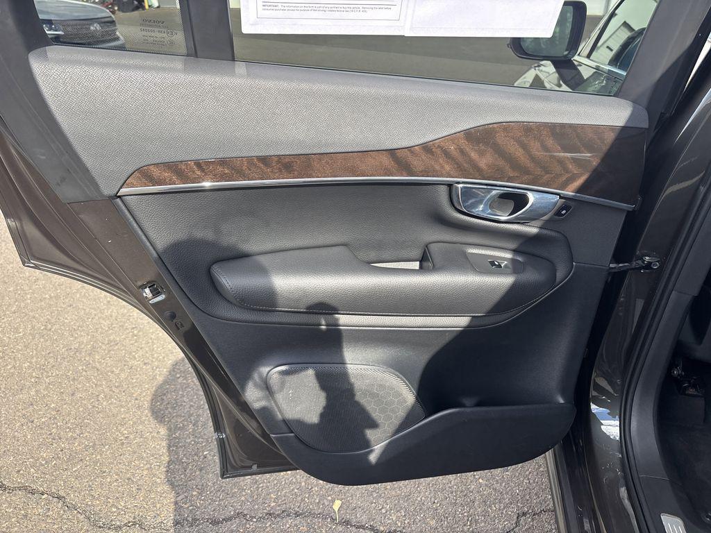 used 2018 Volvo XC90 car, priced at $20,890