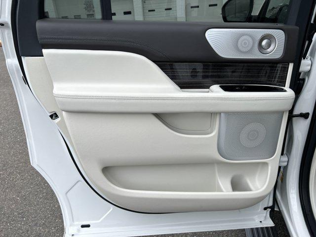 used 2024 Lincoln Navigator car, priced at $99,890