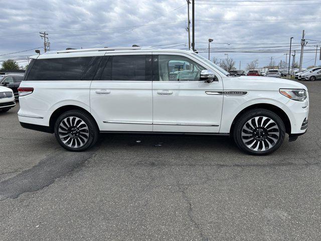 used 2024 Lincoln Navigator car, priced at $99,890