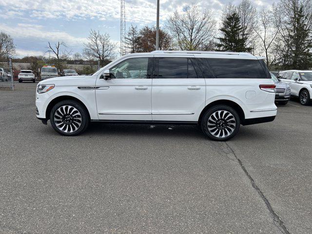 used 2024 Lincoln Navigator car, priced at $99,890