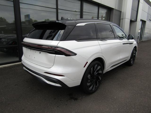 new 2024 Lincoln Nautilus car, priced at $72,801