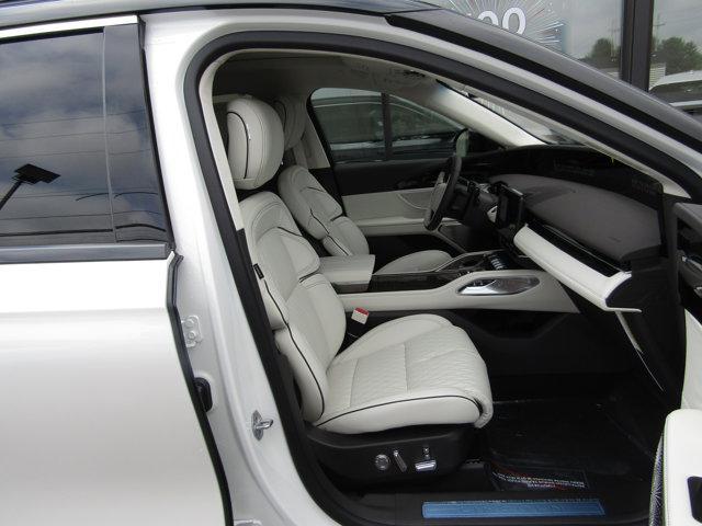 new 2024 Lincoln Nautilus car, priced at $72,801
