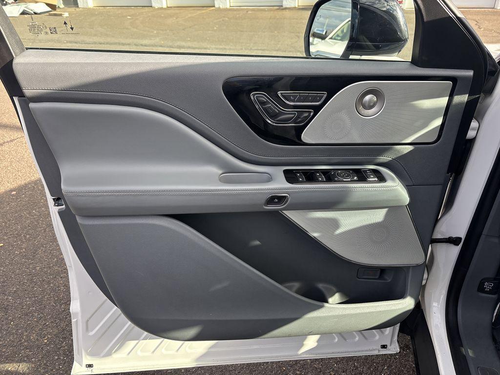 used 2020 Lincoln Aviator car, priced at $30,890