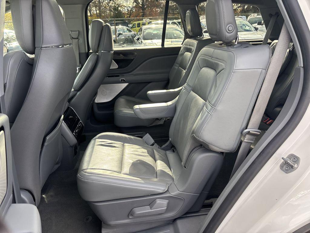 used 2020 Lincoln Aviator car, priced at $30,890
