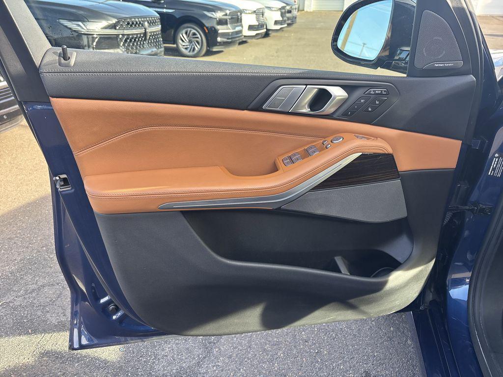 used 2021 BMW X7 car, priced at $32,890