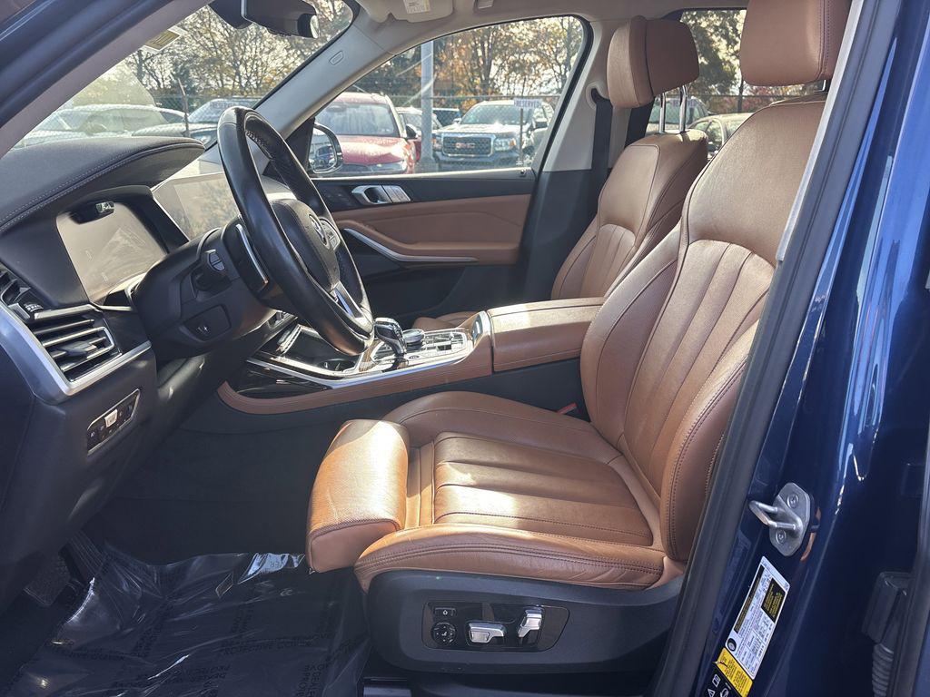 used 2021 BMW X7 car, priced at $32,890