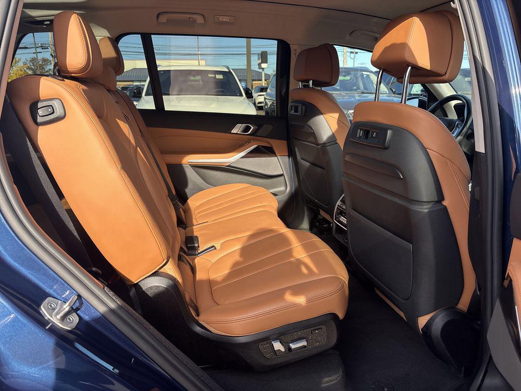 used 2021 BMW X7 car, priced at $32,890